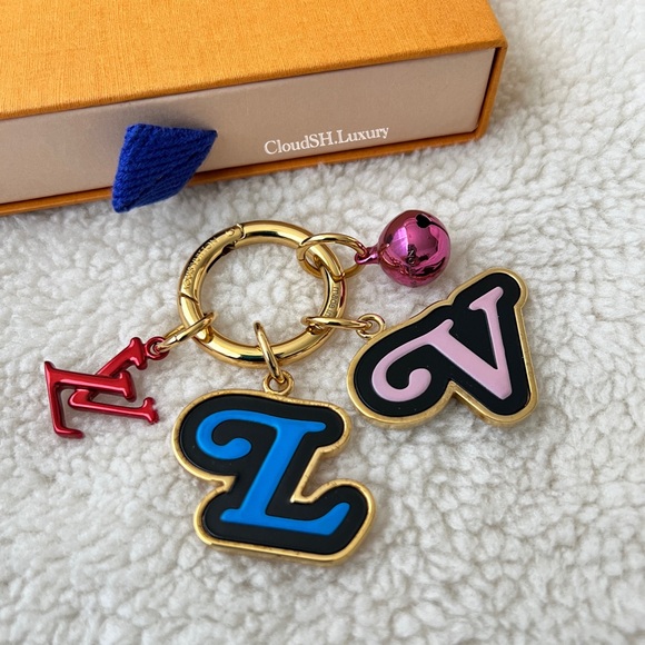 Auth Louis Vuitton Multicolor New Wave Letter Logo Key Ring Bag Charm M67403 - Picture 3 of 10